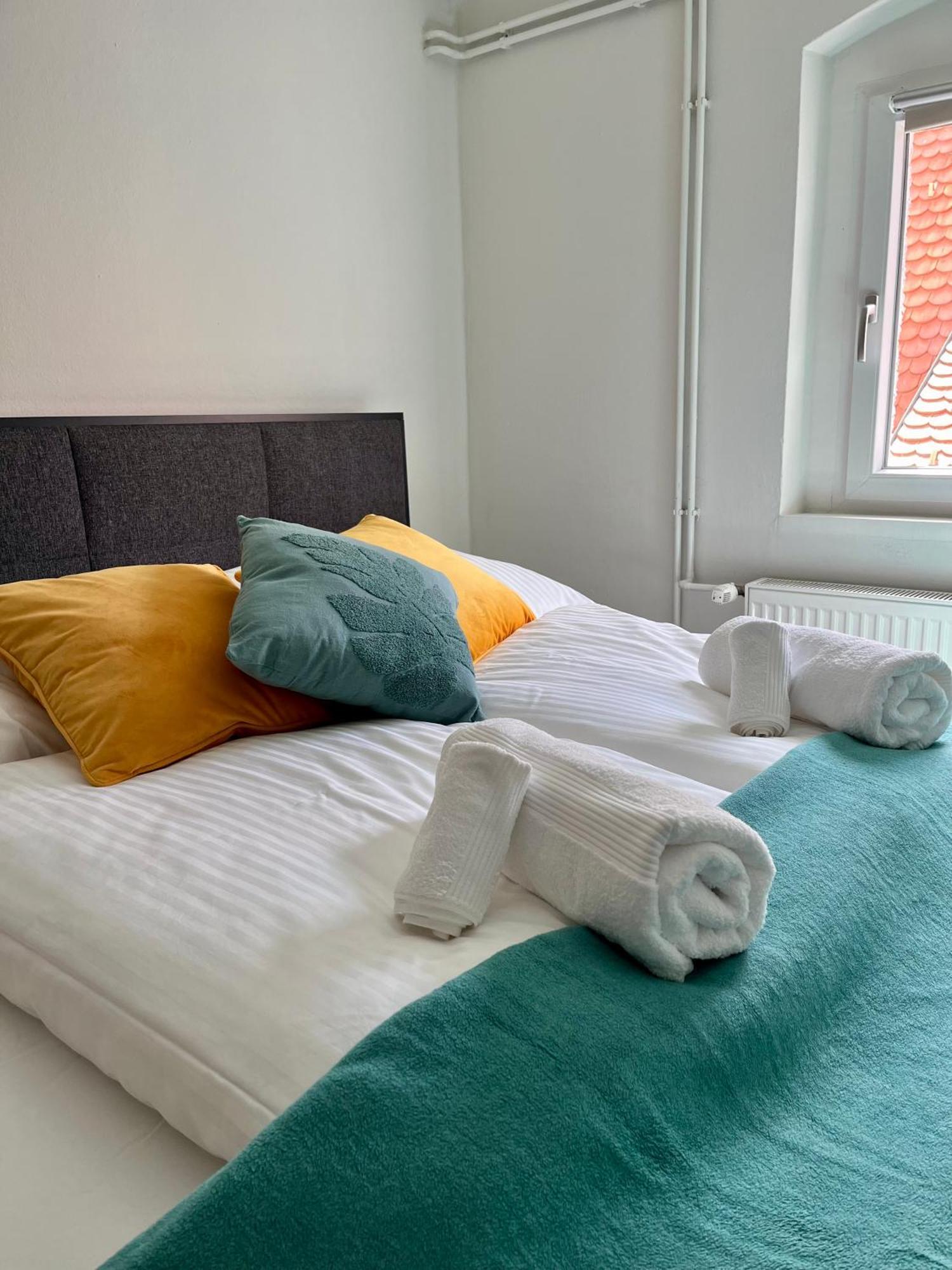 Flores City Center Studio - Easy Self-Check-In Graz Bagian luar foto